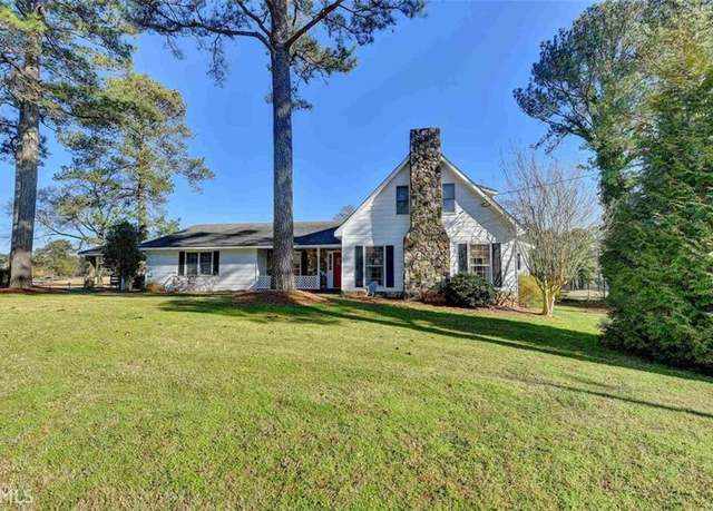 Property at 5931 Brassie Ridge Ln, Ellenwood, GA 30294, 3 beds, 2.5 baths