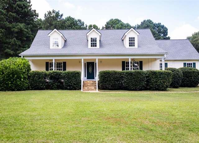 Property at 1927 Highway 16 E, Jackson, GA 30233, 3 beds, 2 baths