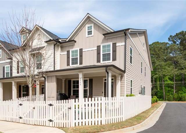 Property at 4944 Futral Dr, Acworth, GA 30101, 3 beds, 2.5 baths