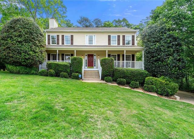 Property at 706 Briarleigh Ct SW, Mableton, GA 30126, 4 beds, 2.5 baths