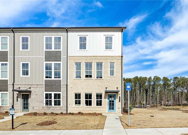 Property at 313 Maltibe Dr, Acworth, GA 30102, 3 beds, 3 baths