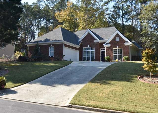 Property at 1025 Copper Creek Dr, Canton, GA 30114, 4 beds, 2 baths
