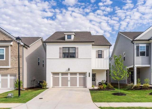 Property at 5351 Fox Den Rd, Oakwood, GA 30566, 4 beds, 2.5 baths