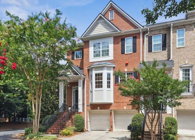Property at 3048 Woodwalk Dr SE #14, Atlanta, GA 30339, 4 beds, 3.5 baths