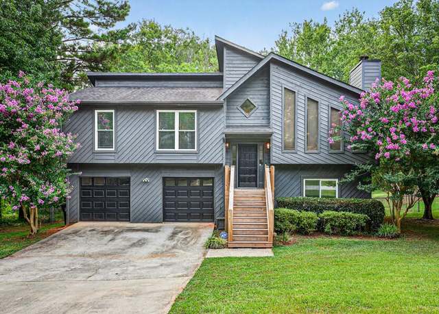 Property at 1270 Gin House Ln, Lawrenceville, GA 30045, 4 beds, 3 baths
