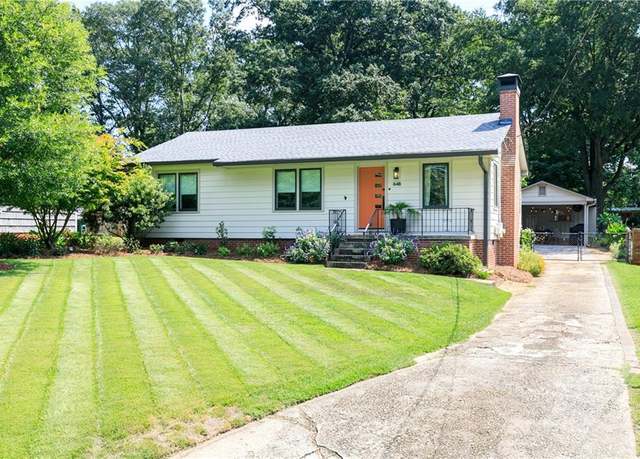 Property at 648 Etowah Dr NE, Marietta, GA 30060, 3 beds, 1.5 baths
