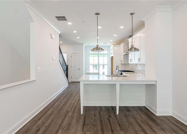Property at 103 Iveybrooke Ln #56, Alpharetta, GA 30009, 2 beds, 2.5 baths