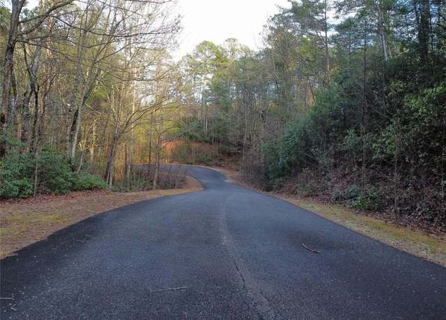 Property at 4 Villa Weg, Helen, GA 30545