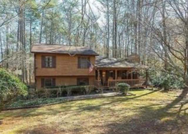 Property at 170 Beatrice St, Dallas, GA 30157, 3 beds, 2 baths
