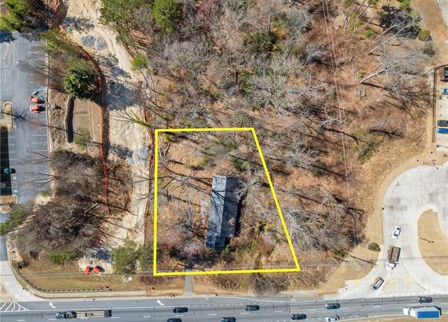 Property at 2832 Buford Dr, Buford, GA 30519, 2 beds, 2 baths