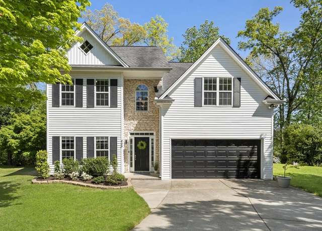 Property at 429 Tannenhill Pl, Sugar Hill, GA 30518, 4 beds, 2.5 baths