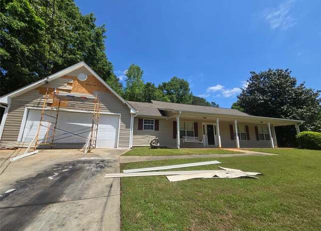 Property at 65 King James Ct SE, Conyers, GA 30013, 3 beds, 2 baths