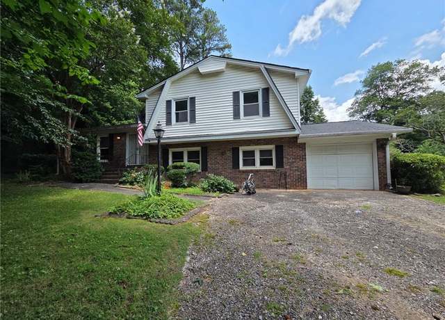 Property at 3400 Elm Creek Dr NW, Marietta, GA 30064, 3 beds, 2.5 baths