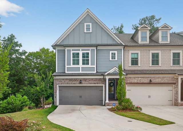 Property at 425 Retreat Ln, Canton, GA 30114, 3 beds, 3.5 baths