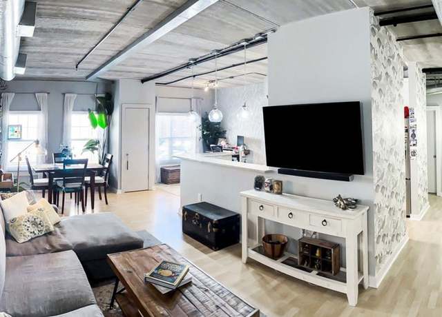Property at 800 Peachtree St NE #1319, Atlanta, GA 30308, 2 beds, 2 baths