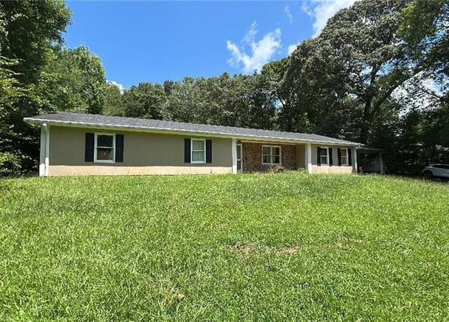 Property at 6050 Dorsett Shoals Rd, Douglasville, GA 30135, 3 beds, 2 baths