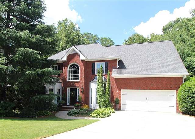 Property at 410 Laurian Way NW, Kennesaw, GA 30144, 5 beds, 3.5 baths