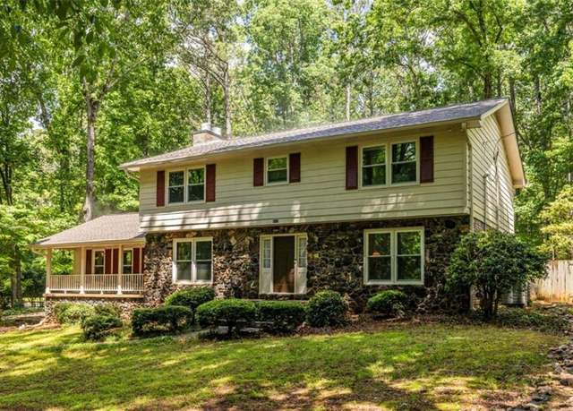 Property at 5410 Rosser Rd, Stone Mountain, GA 30087, 5 beds, 4.5 baths
