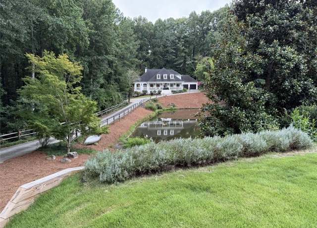 Property at 5065 Fields Pond Cv, Marietta, GA 30068, 6 beds, 4.5 baths