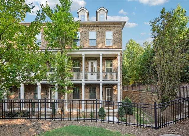 Property at 747 Topsail Ln, Alpharetta, GA 30005, 4 beds, 3.5 baths