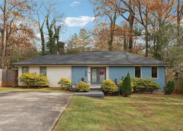 Property at 2336 Mark Trl, Decatur, GA 30032, 3 beds, 2 baths