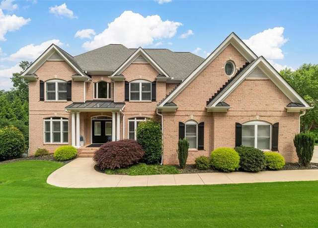 Property at 5755 Riley Rd, Cumming, GA 30028, 6 beds, 5 baths