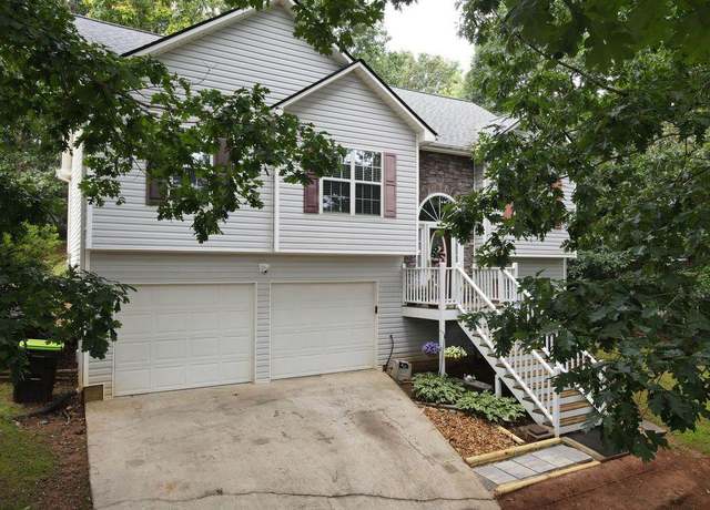 Property at 241 Lost Lake Way, Villa Rica, GA 30180, 4 beds, 2 baths