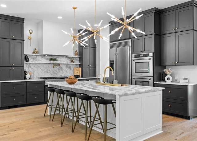 Property at 2454 Caladium Dr NE, Atlanta, GA 30345, 5 beds, 6.5 baths