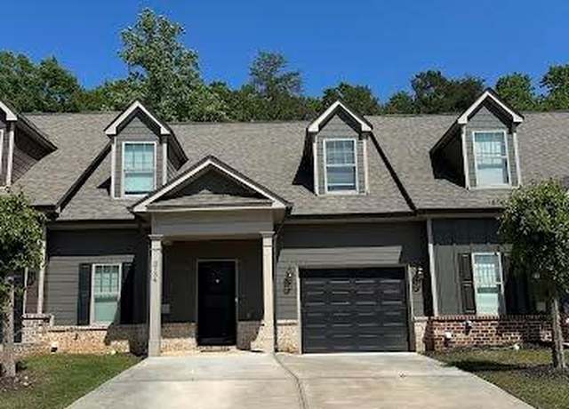 Property at 3734 Shades Valley Ln, Gainesville, GA 30501, 3 beds, 2.5 baths
