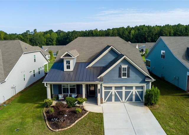 Property at 375 Plainfield St, Fayetteville, GA 30215, 3 beds, 2 baths