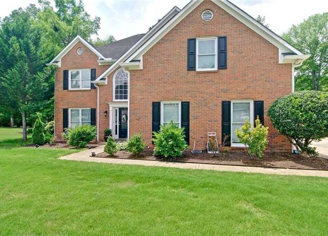 Property at 2420 Westport Cir, Marietta, GA 30064, 4 beds, 2.5 baths