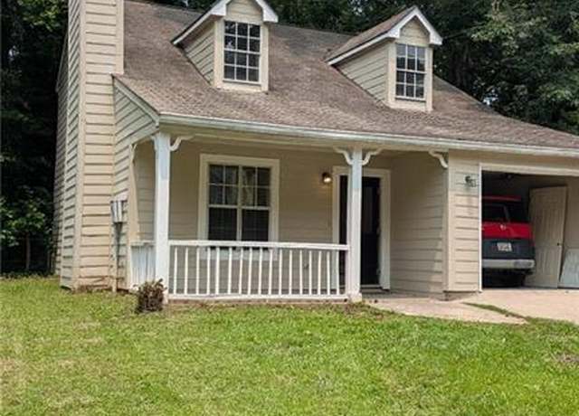 Property at 1009 Autumn Crest Ct, Stone Mountain, GA 30083, 3 beds, 2 baths