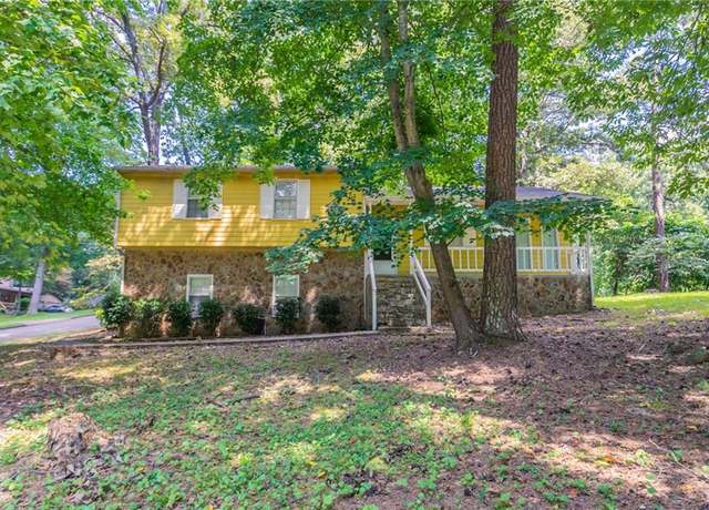 Property at 9362 Hidden Branch Dr, Jonesboro, GA 30236, 3 beds, 2 baths