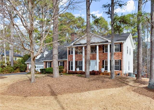 Property at 1579 Howell Highlands Dr, Stone Mountain, GA 30087, 5 beds, 3 baths