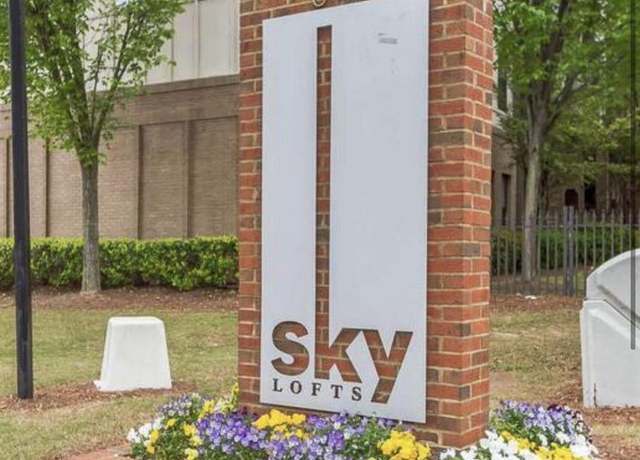 Property at 898 Oak St SW #1215, Atlanta, GA 30310, 2 beds, 1 bath