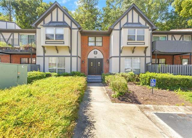 Property at 6851 Roswell Rd Unit I18, Atlanta, GA 30328, 3 beds, 2 baths