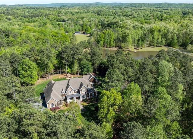 Property at 2938 Old Dalton Rd, Rome, GA 30165, 5 beds, 4.5 baths