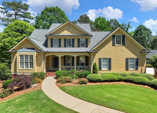 Property at 4523 Warwick Glen Pl, Flowery Branch, GA 30542, 5 beds, 4.5 baths