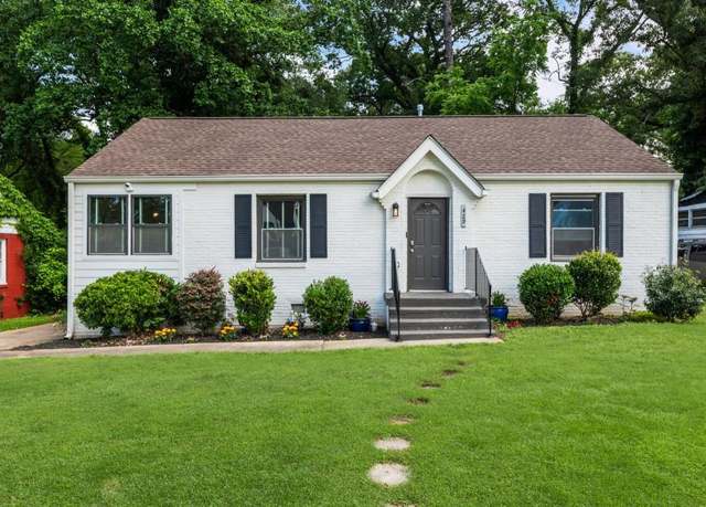Property at 429 Deckner Ave SW, Atlanta, GA 30310, 3 beds, 2.5 baths