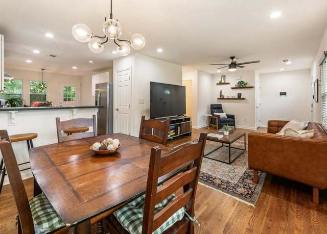 Property at 429 Deckner Ave SW, Atlanta, GA 30310, 3 beds, 2.5 baths