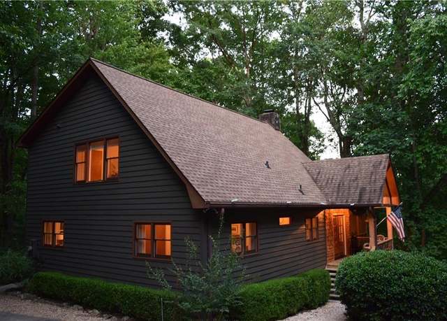 Property at 315 N Lake Dr, Sautee Nacoochee, GA 30571, 3 beds, 3 baths