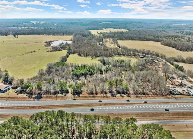 Property at 4 W Farm Rd, Jefferson, GA 30549