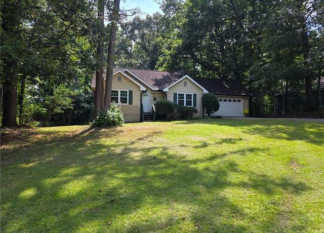 Property at 273 Apalachee Church Rd, Auburn, GA 30011, 3 beds, 2 baths