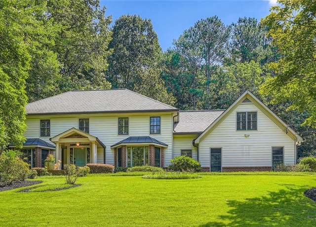 Property at 5475 E Idlewood Ln, Sandy Springs, GA 30327, 3 beds, 3.5 baths