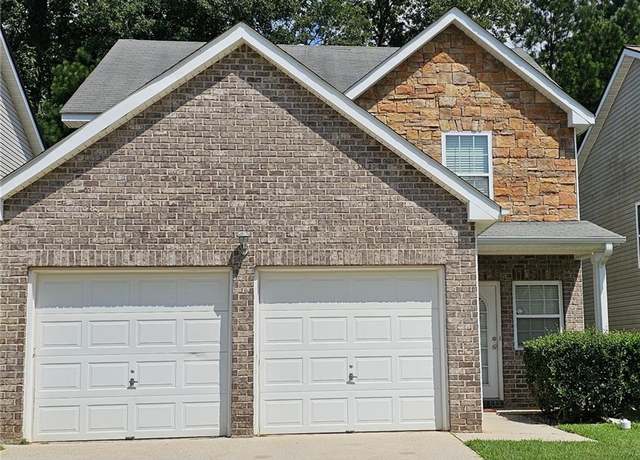 Property at 8806 Seneca Rd, Palmetto, GA 30268, 3 beds, 2.5 baths