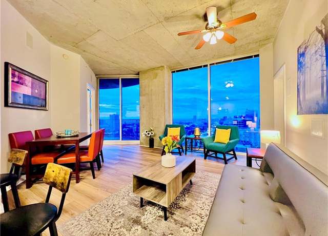 Property at 400 W Peachtree St NW #2704, Atlanta, GA 30308, 2 beds, 2 baths