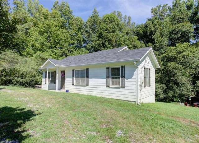 Property at 7335 Westray Rd, Cumming, GA 30028, 2 beds, 2 baths