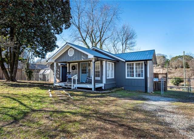 Property at 984 S S Station St, Tate, GA 30177, 2 beds, 2 baths