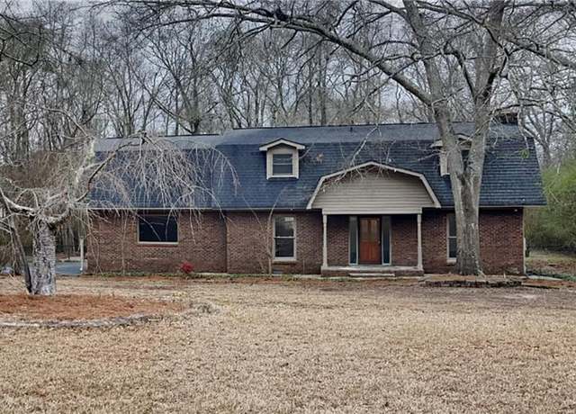 Property at 250 Southmoor Cir, Stockbridge, GA 30281, 4 beds, 3 baths