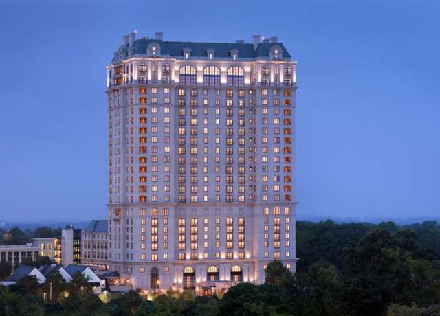 Property at 88 W Paces Fry #2230, Atlanta, GA 30305, 2 beds, 2.5 baths